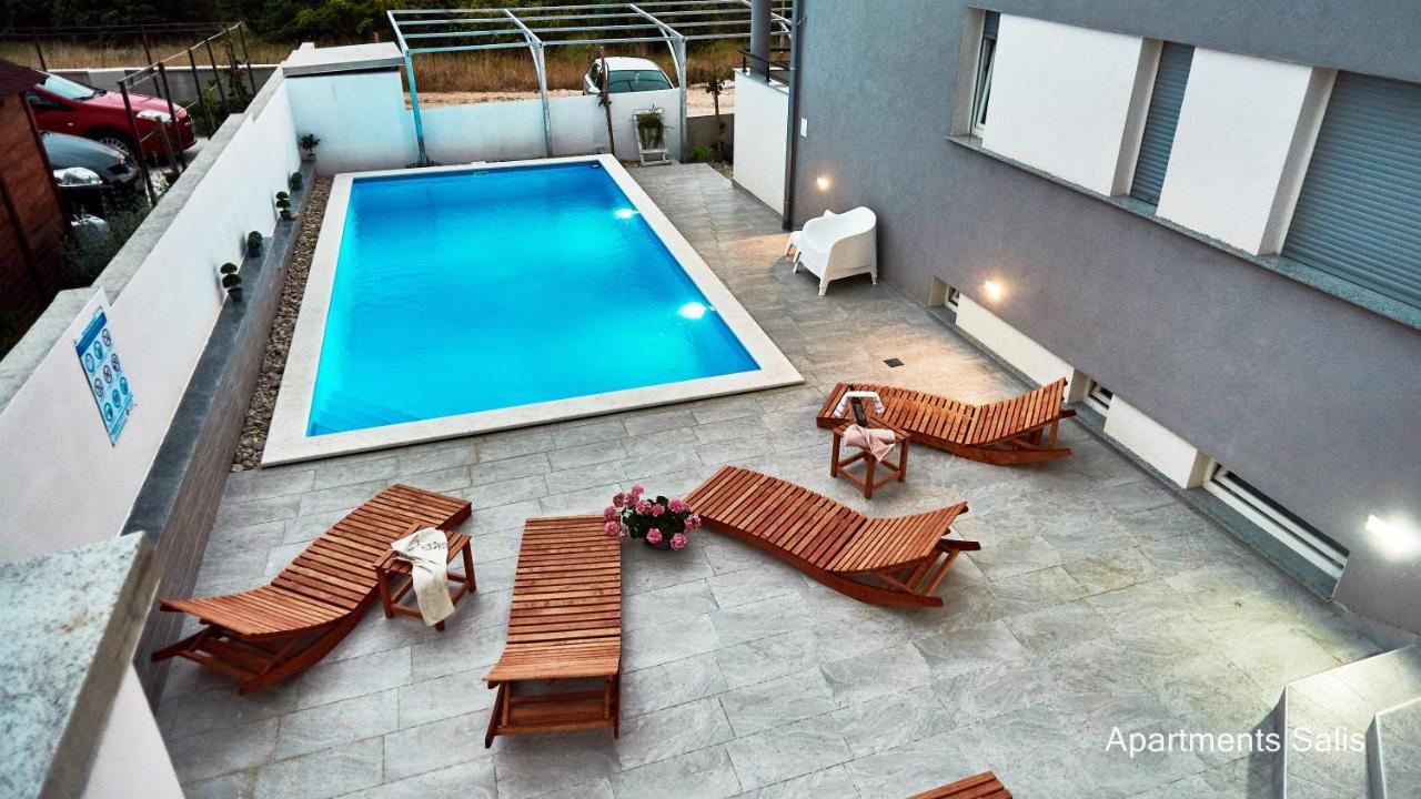 Salis Apartments Vrsi Zewnętrze zdjęcie