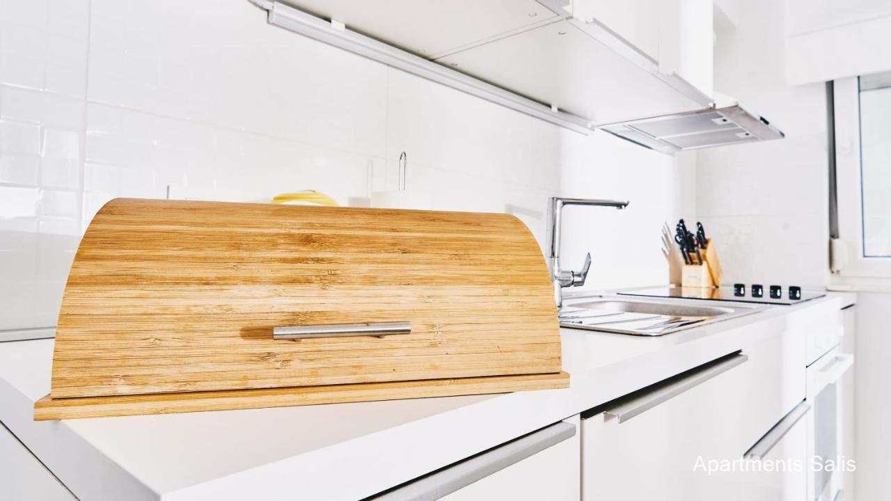 Salis Apartments Vrsi Zewnętrze zdjęcie