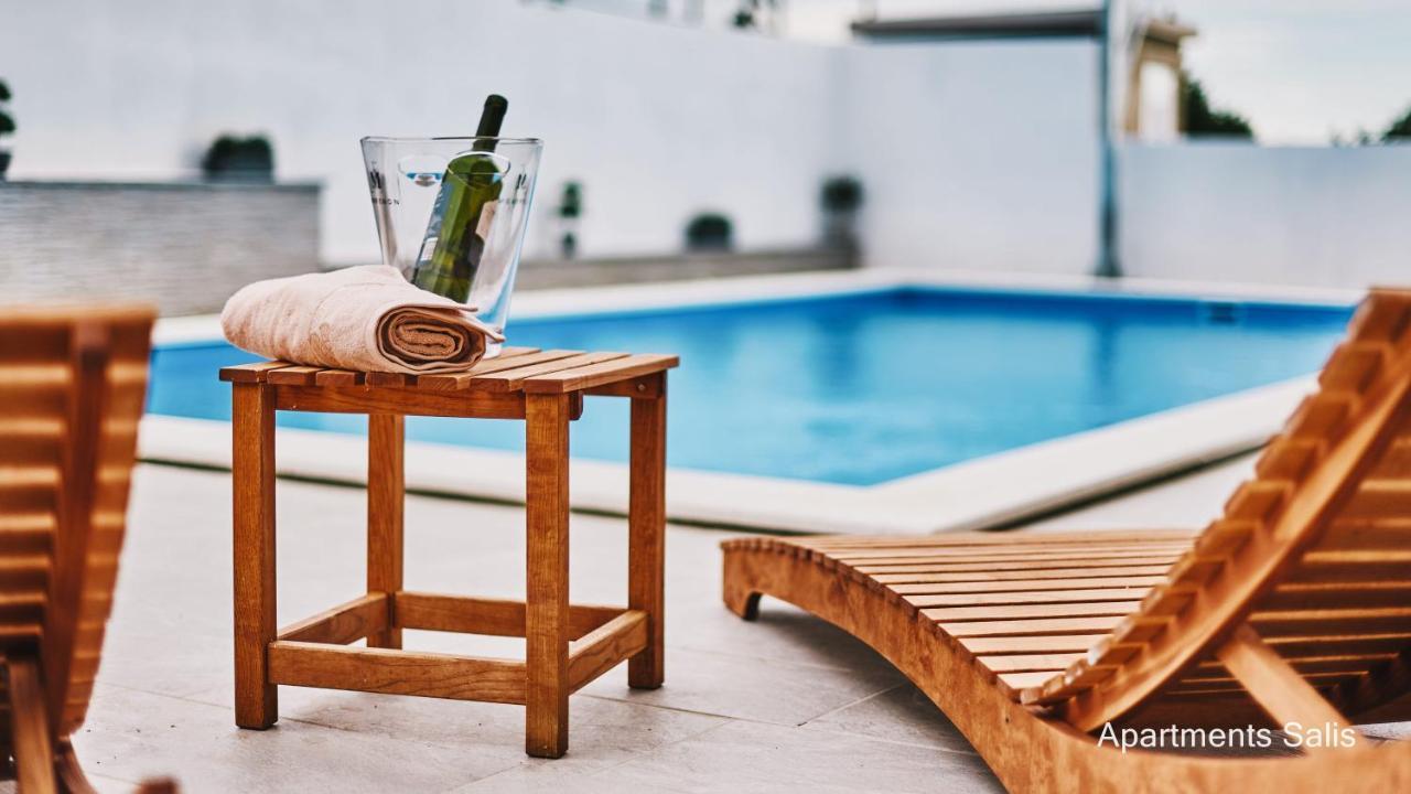 Salis Apartments Vrsi Zewnętrze zdjęcie